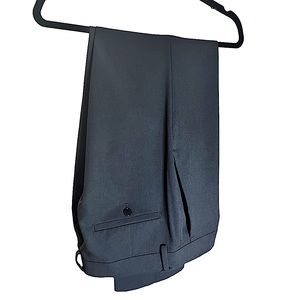 KENNETH COLE REACTION Men’s Flat Front Trousers, Gray, 34x29, Immaculate!